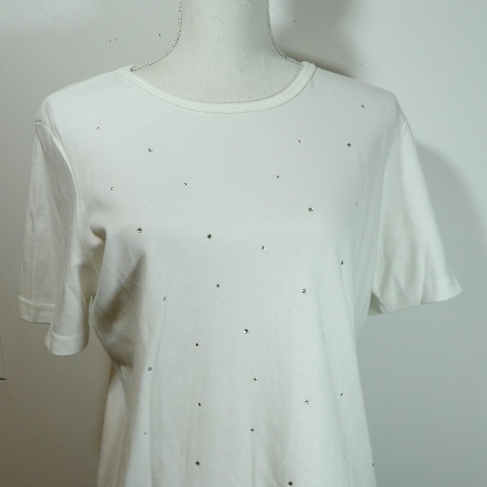 Nancy Bolen White Embellished Tee Shirt Size Large - Picture 2 of 4